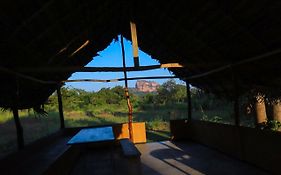 Sigiriya Rock Gate Resort